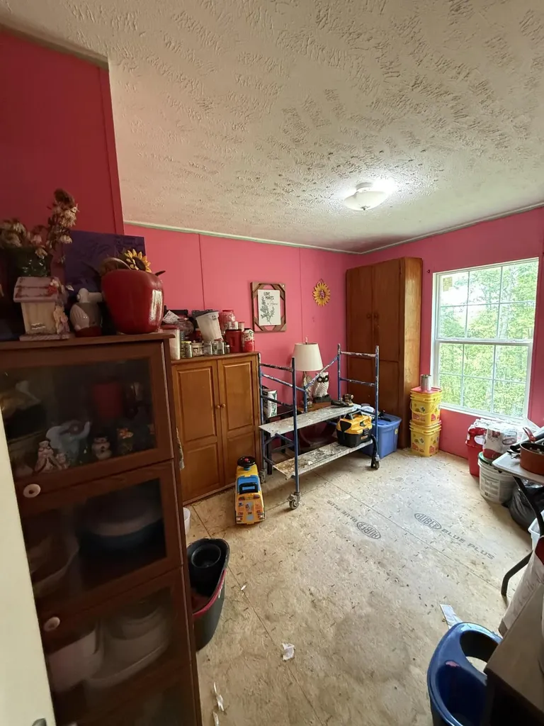 2508 Amos Ridge Road Frenchburg KY 40322