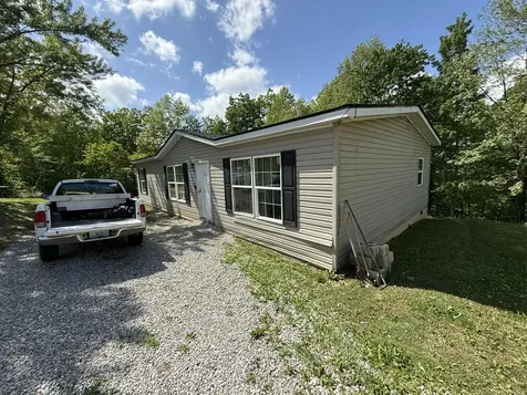 2508 Amos Ridge Road Frenchburg KY 40322