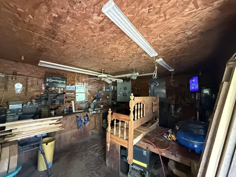 2508 Amos Ridge Road Frenchburg KY 40322