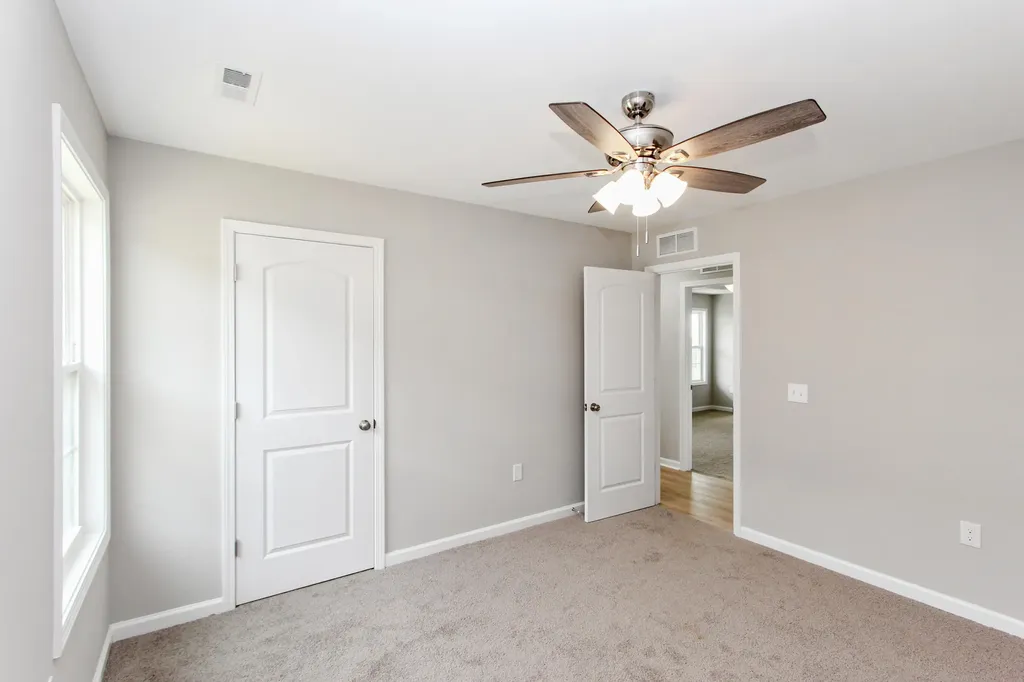 190 Charles Carr Drive Harrodsburg KY 40330