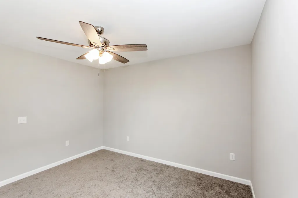 190 Charles Carr Drive Harrodsburg KY 40330