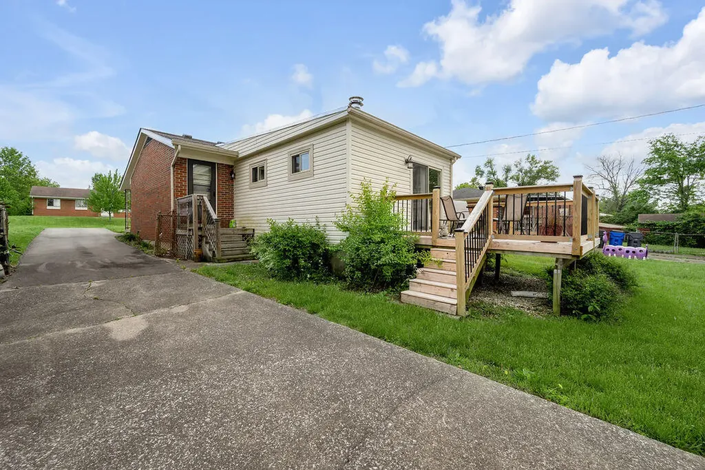 1120 Centurian Road Lexington KY 40517