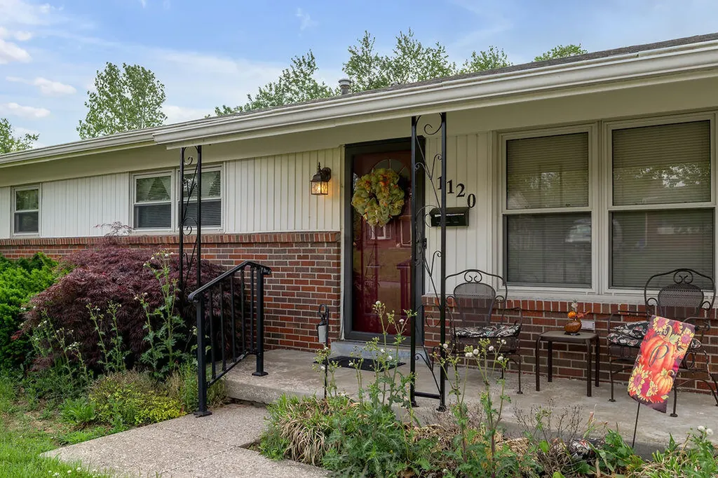 1120 Centurian Road Lexington KY 40517