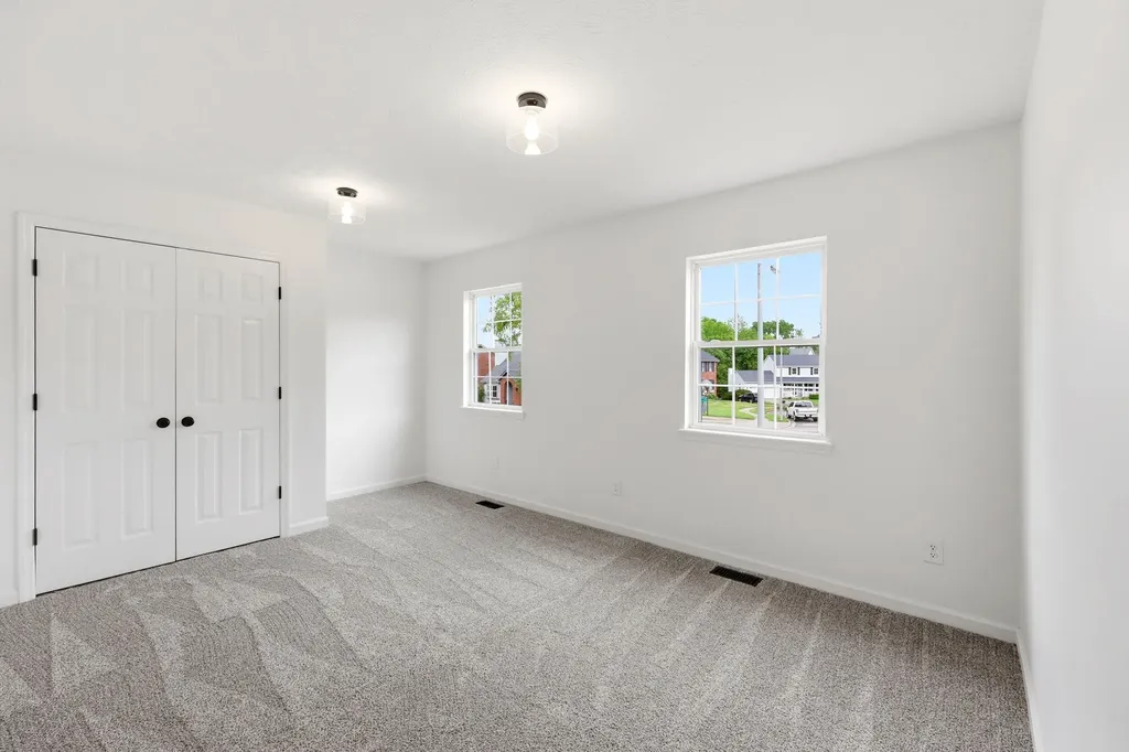 512 Stone Creek Drive Lexington KY 40503