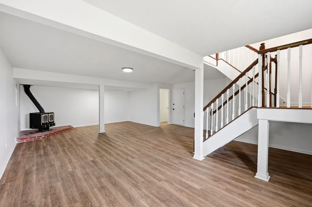 512 Stone Creek Drive Lexington KY 40503