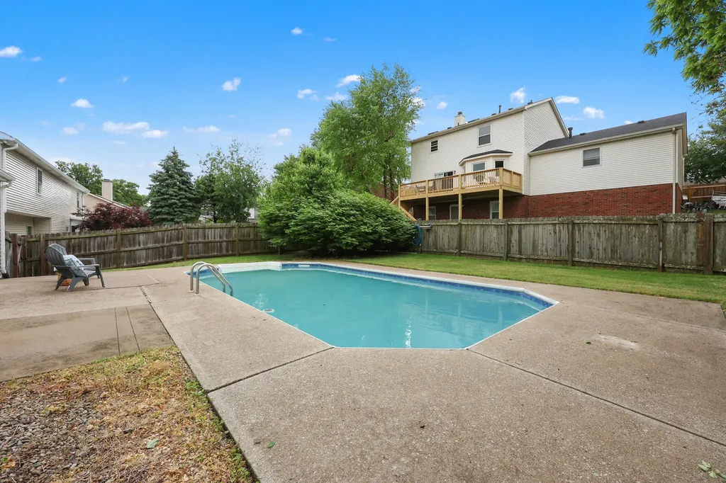 512 Stone Creek Drive Lexington KY 40503