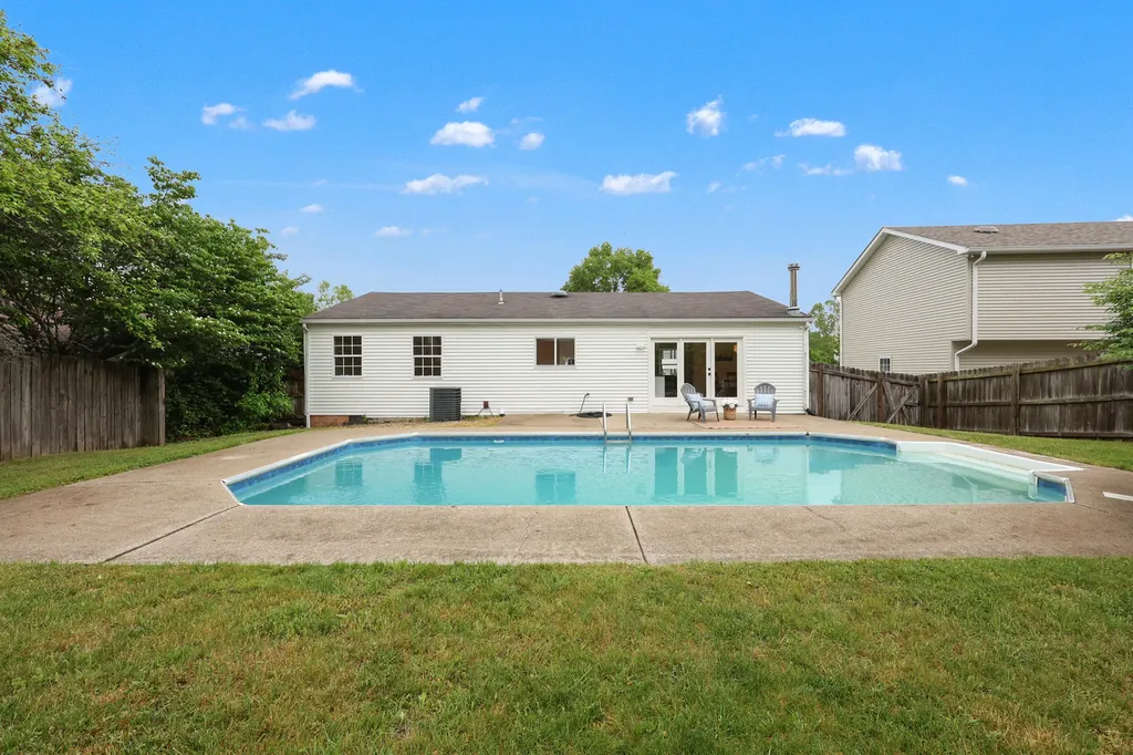 512 Stone Creek Drive Lexington KY 40503