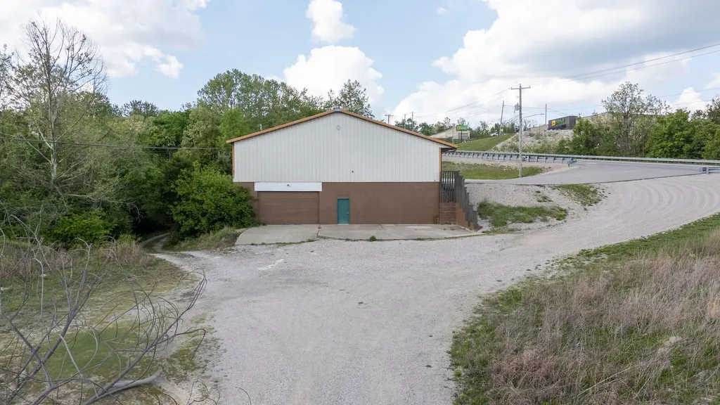 797 Slate Avenue Owingsville KY 40360