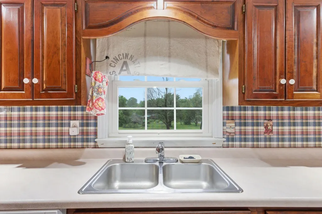 201 Castle Drive Georgetown KY 40324