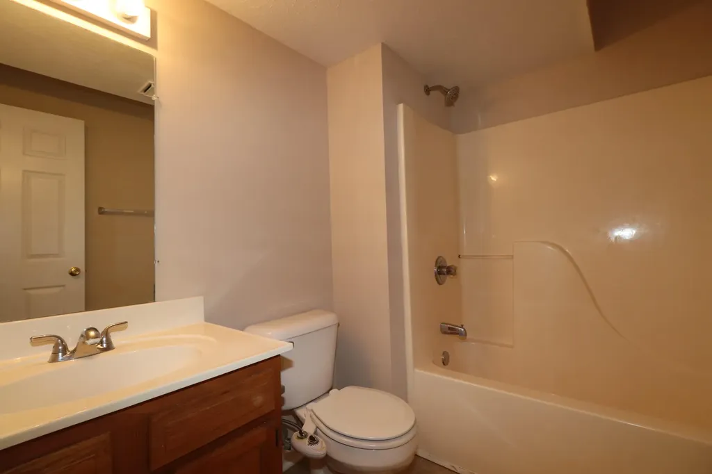 238 Lakeview Drive Nicholasville KY 40356