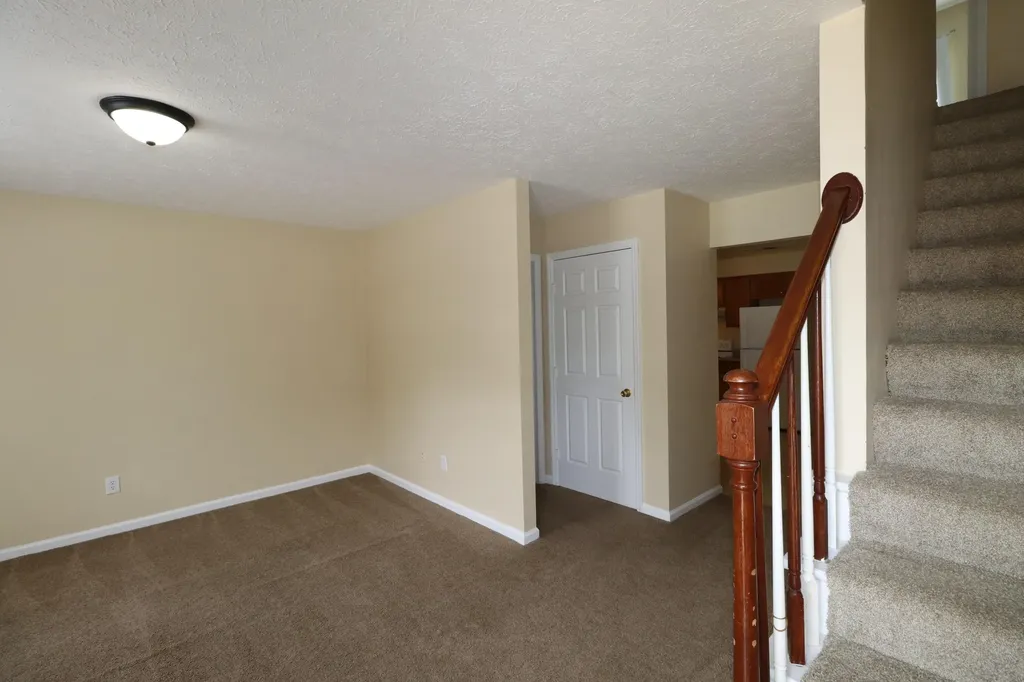 107 Floyd Court Nicholasville KY 40356