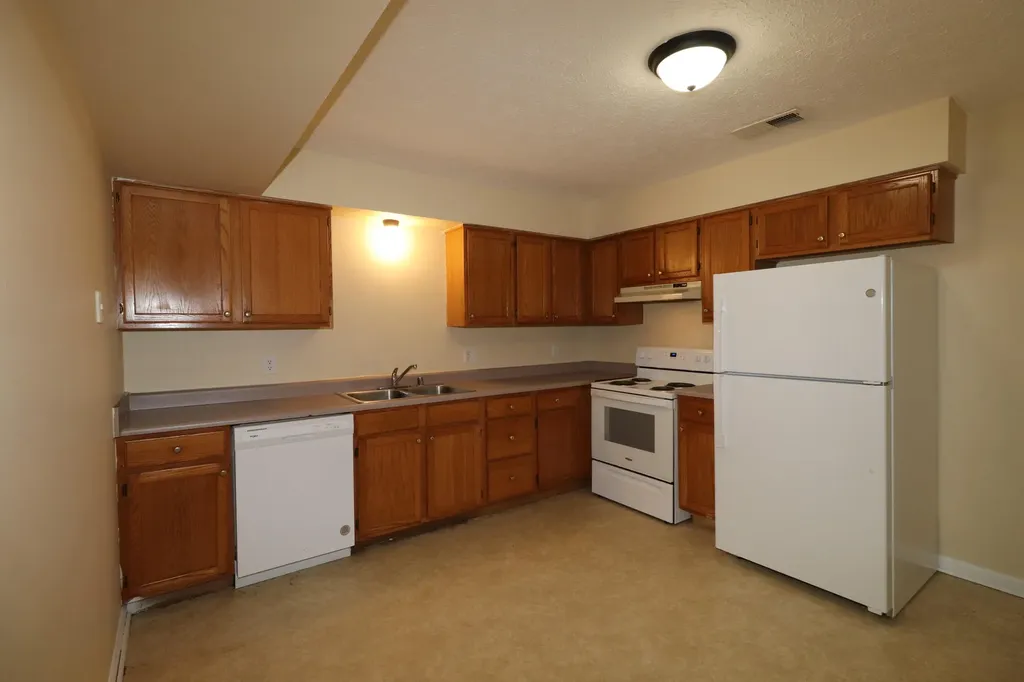 107 Floyd Court Nicholasville KY 40356