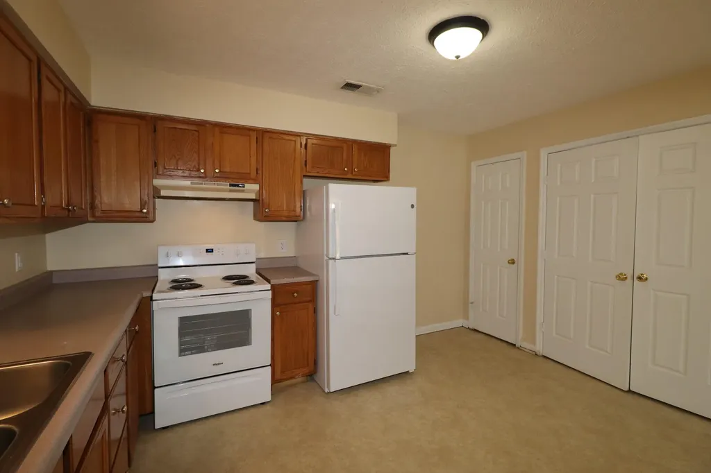 107 Floyd Court Nicholasville KY 40356