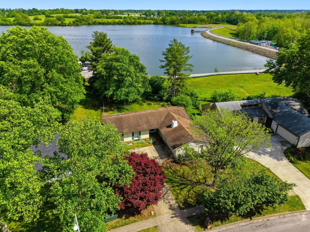 3292 Buckhorn Drive Lexington KY 40515