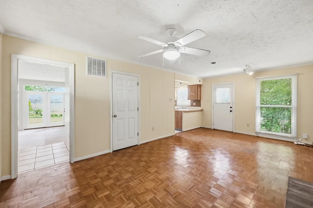 3292 Buckhorn Drive Lexington KY 40515