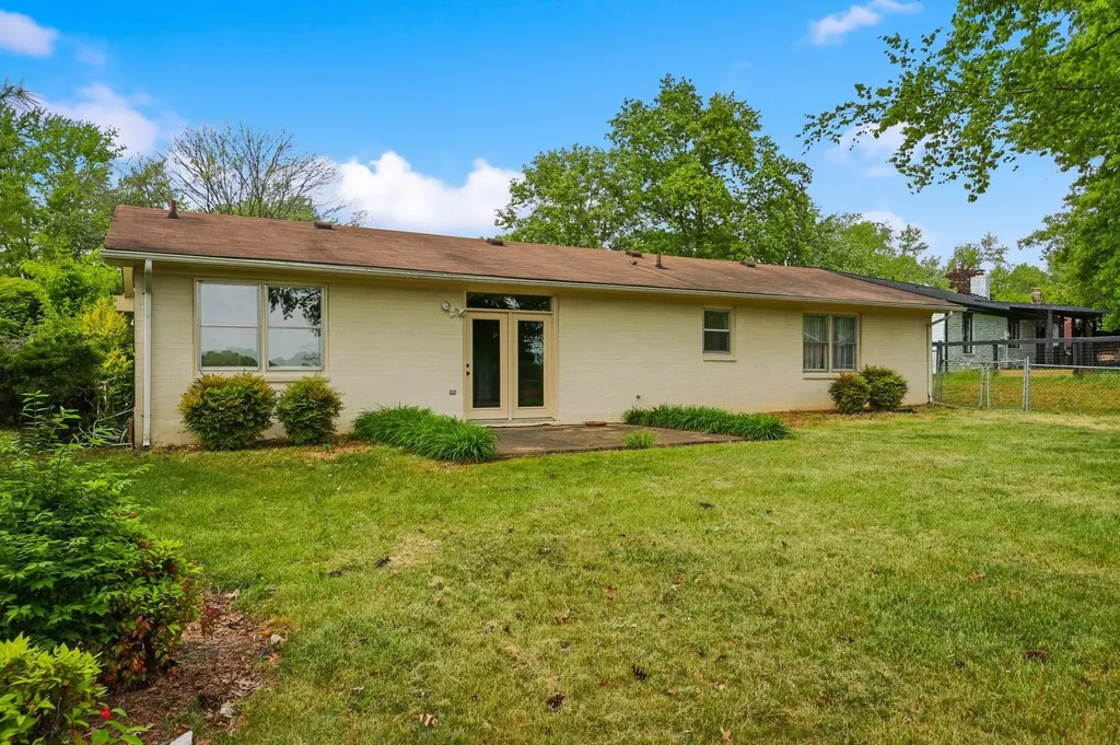 3292 Buckhorn Drive Lexington KY 40515