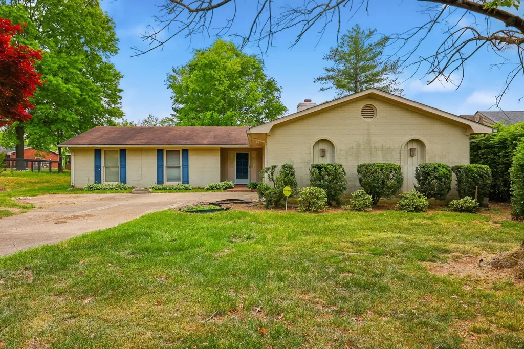 3292 Buckhorn Drive Lexington KY 40515