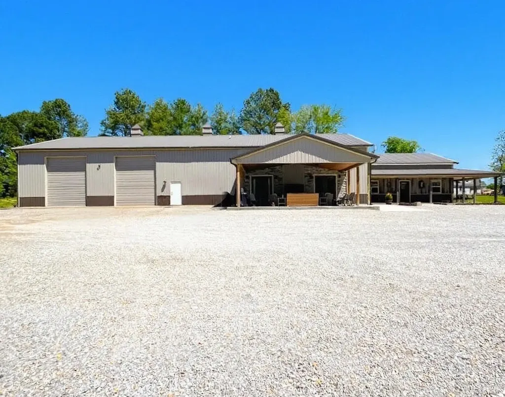 16 Old Midland Trail Salt Lick KY 40371
