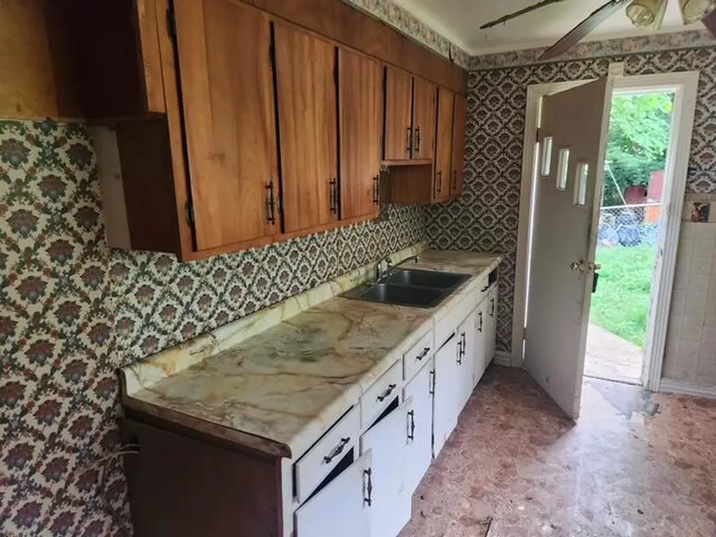 128 Davis And Smith Road Manchester KY 40962