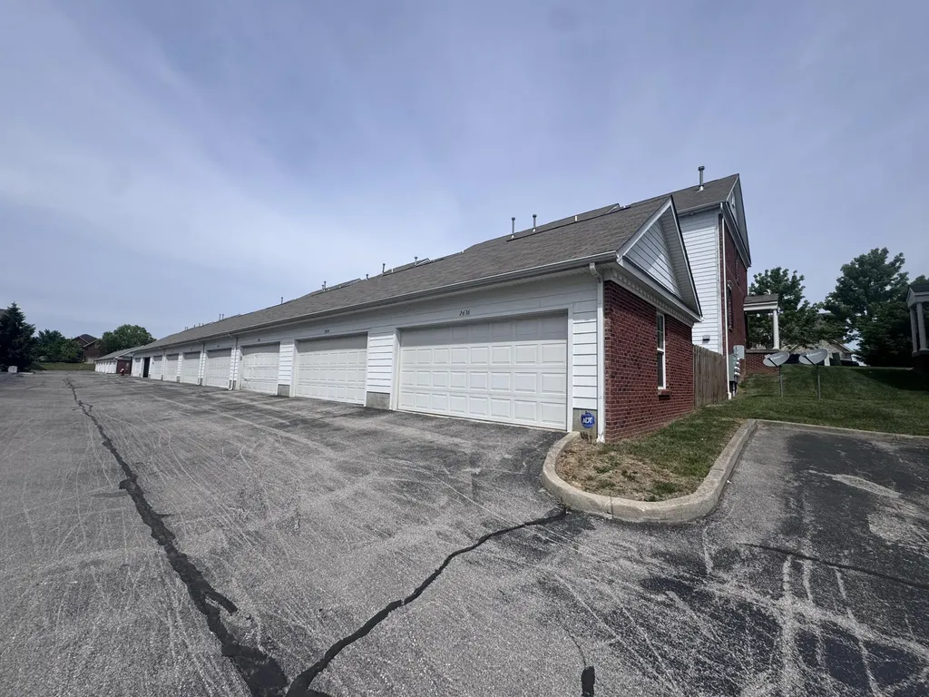 2636 Old Rosebud Road Lexington KY 40509