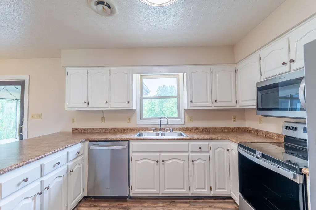145 Kent Haven Drive Somerset KY 42503