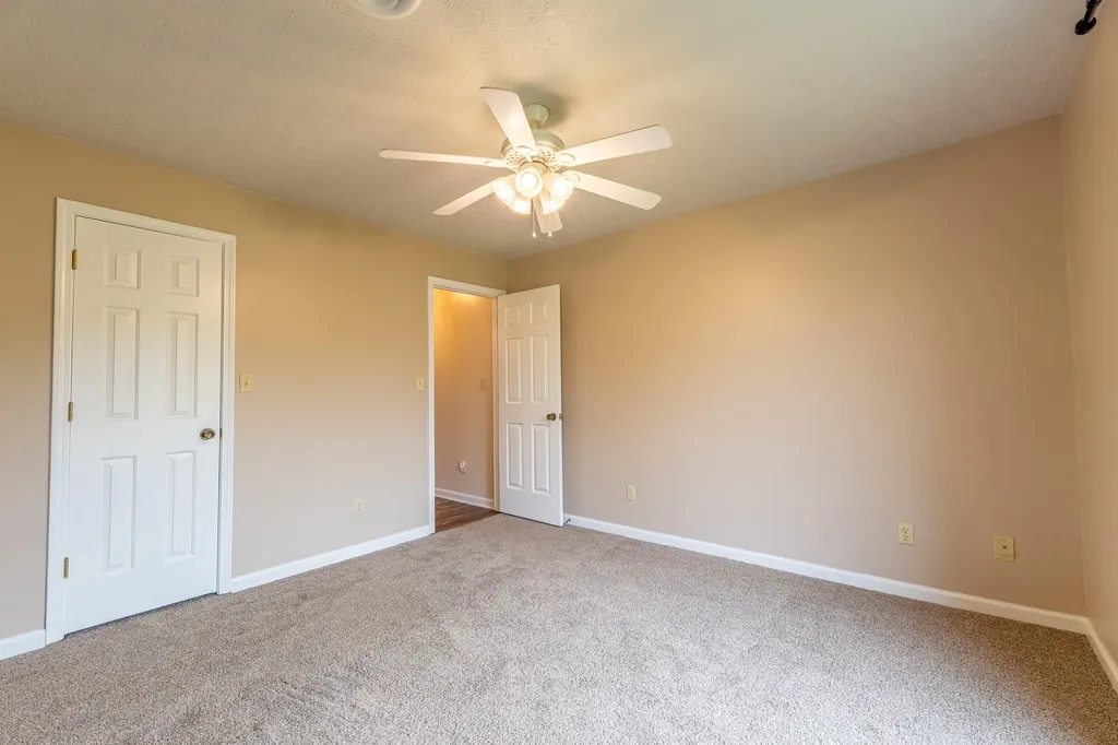 145 Kent Haven Drive Somerset KY 42503