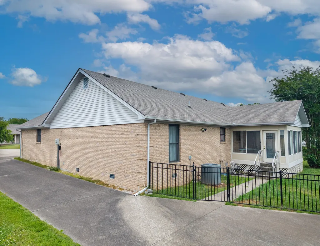 145 Kent Haven Drive Somerset KY 42503