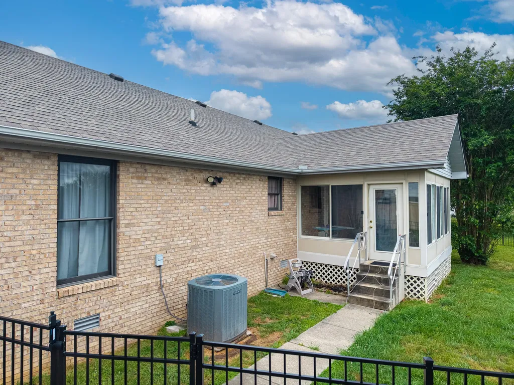 145 Kent Haven Drive Somerset KY 42503
