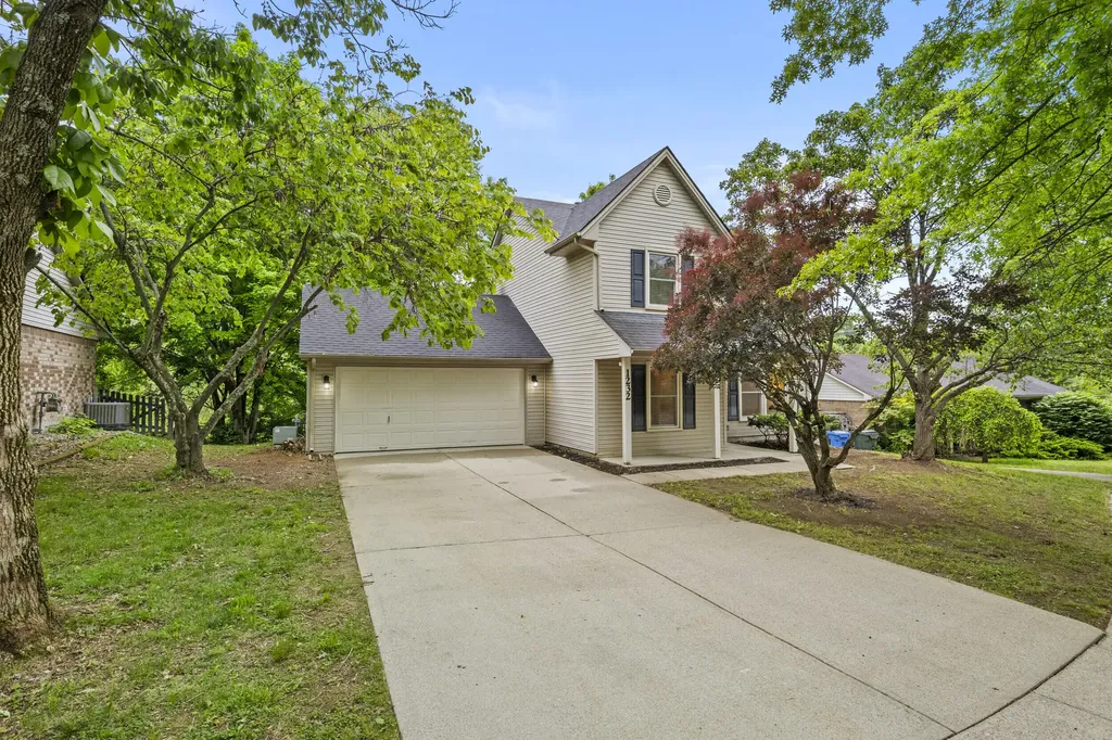 1232 Speculator Court Lexington KY 40514