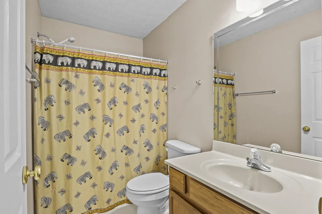 1232 Speculator Court Lexington KY 40514