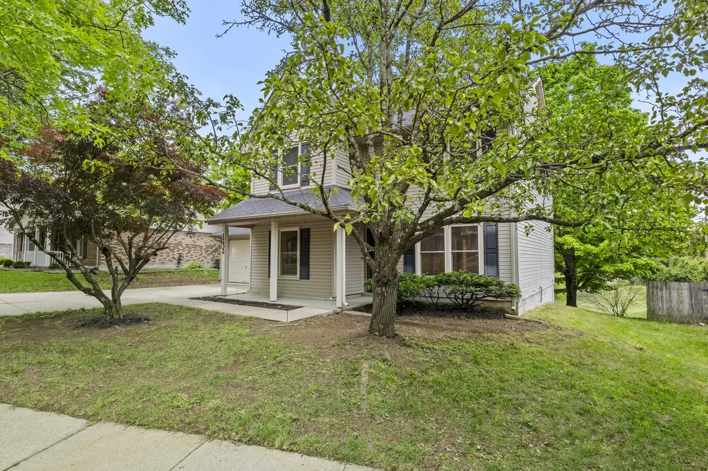 1232 Speculator Court Lexington KY 40514