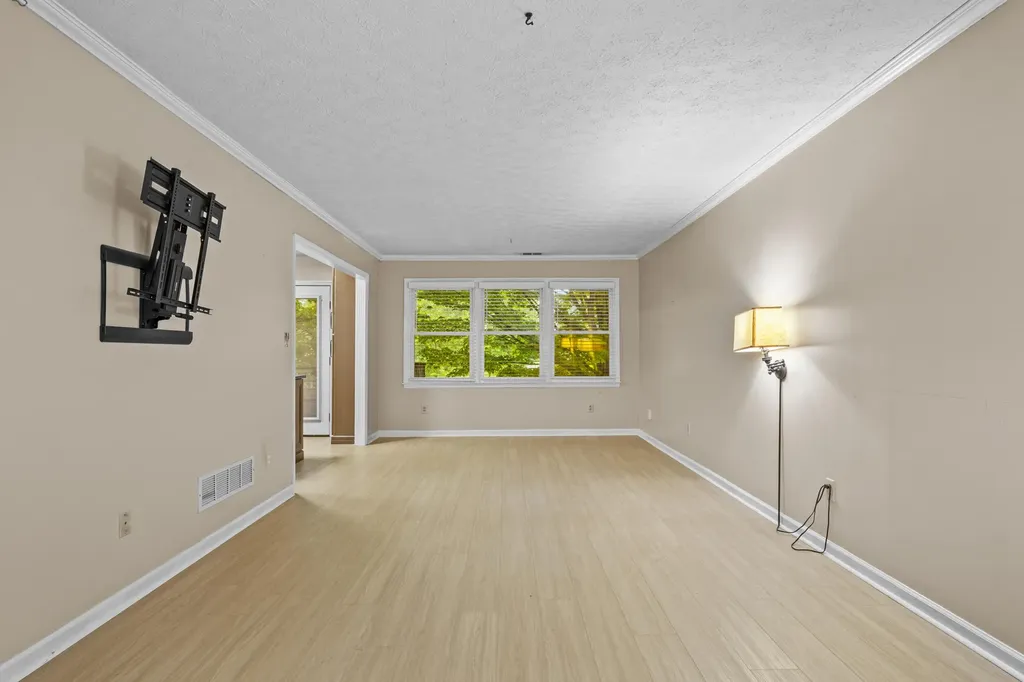 1232 Speculator Court Lexington KY 40514