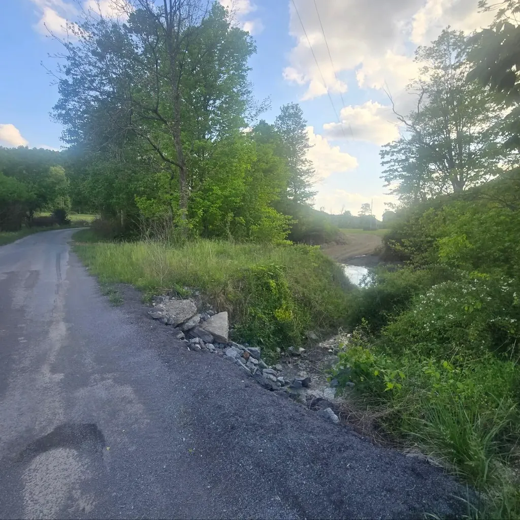 0 S Fishing Creek Road Waynesburg KY 40489
