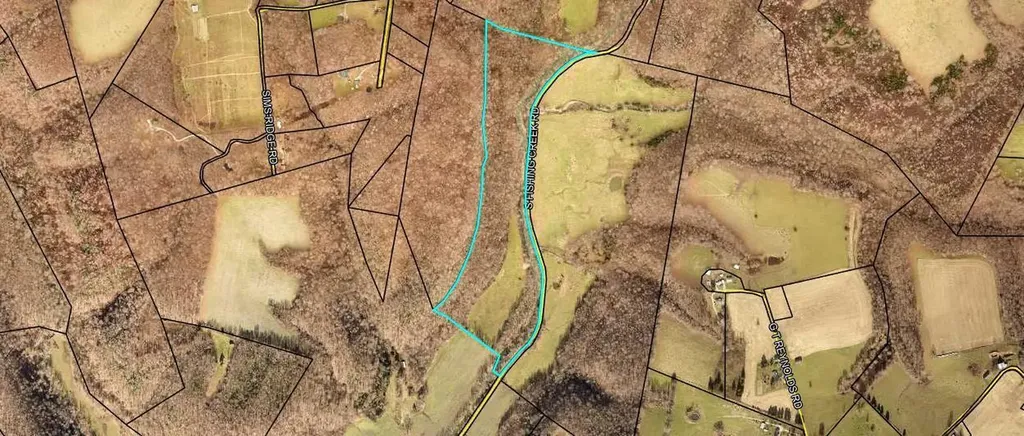 0 S Fishing Creek Road Waynesburg KY 40489