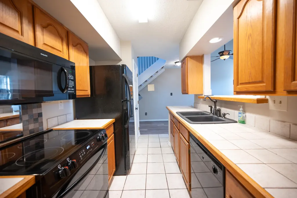 3042 Bonanza Drive Lexington KY 40509