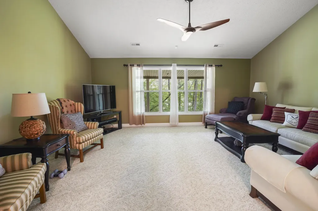 30 Wondering Point Somerset KY 42503