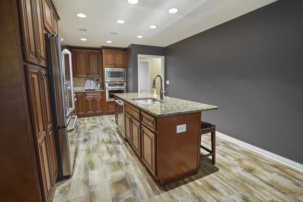 30 Wondering Point Somerset KY 42503