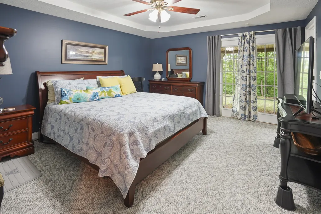 30 Wondering Point Somerset KY 42503