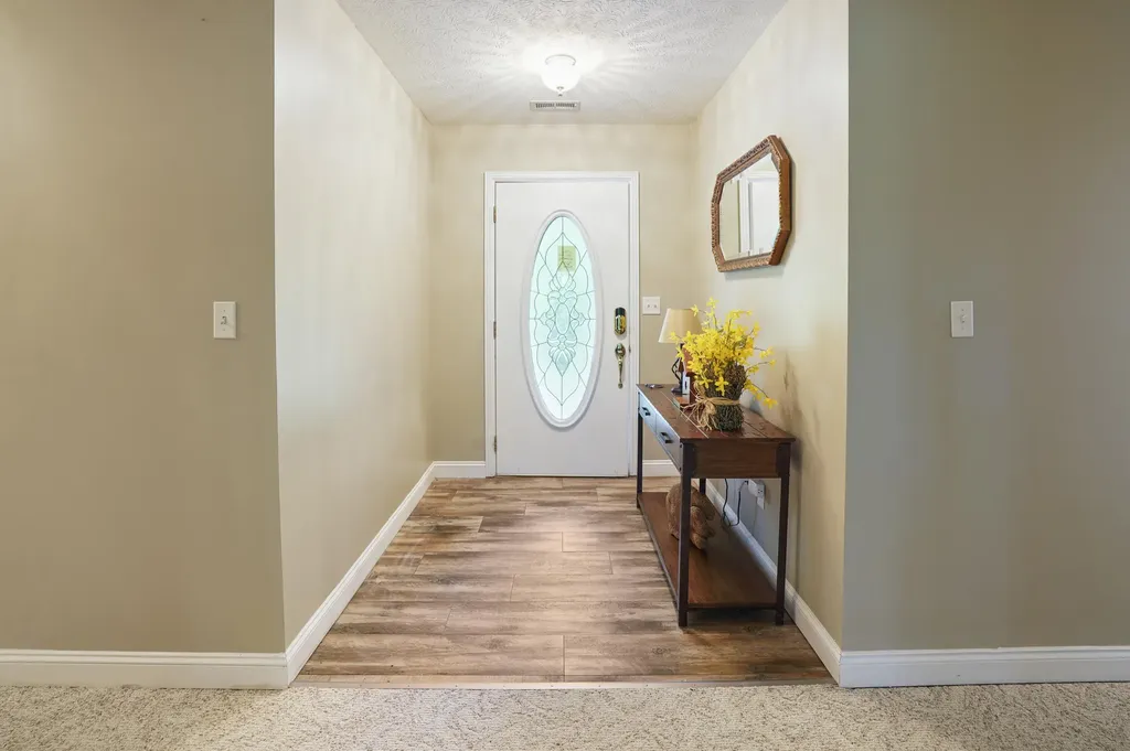 30 Wondering Point Somerset KY 42503