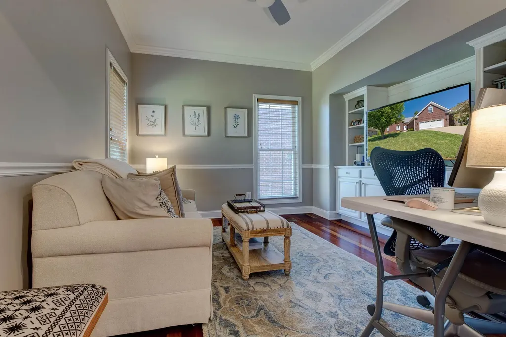 124 St Andrews Way Georgetown KY 40324