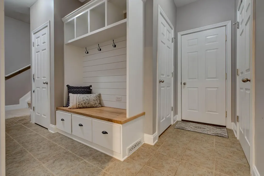 124 St Andrews Way Georgetown KY 40324