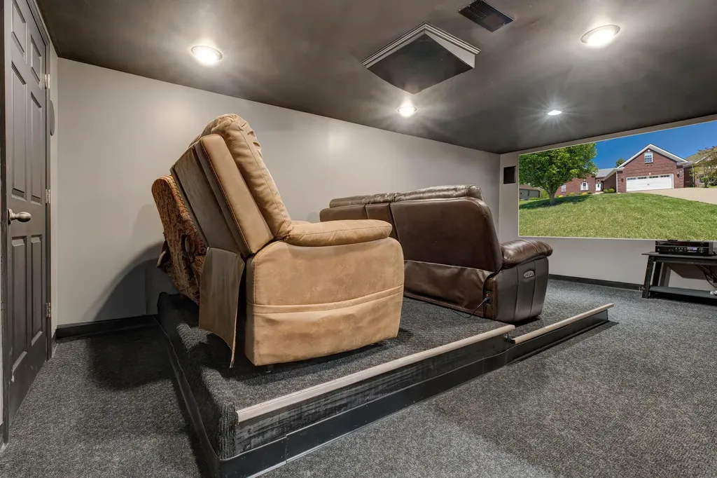 124 St Andrews Way Georgetown KY 40324