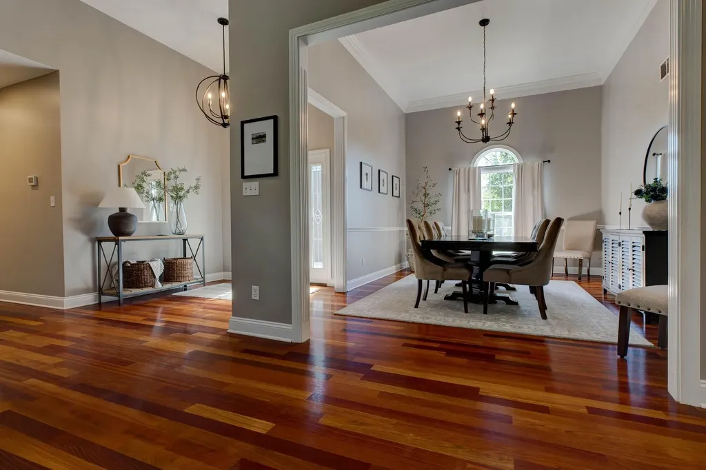 124 St Andrews Way Georgetown KY 40324