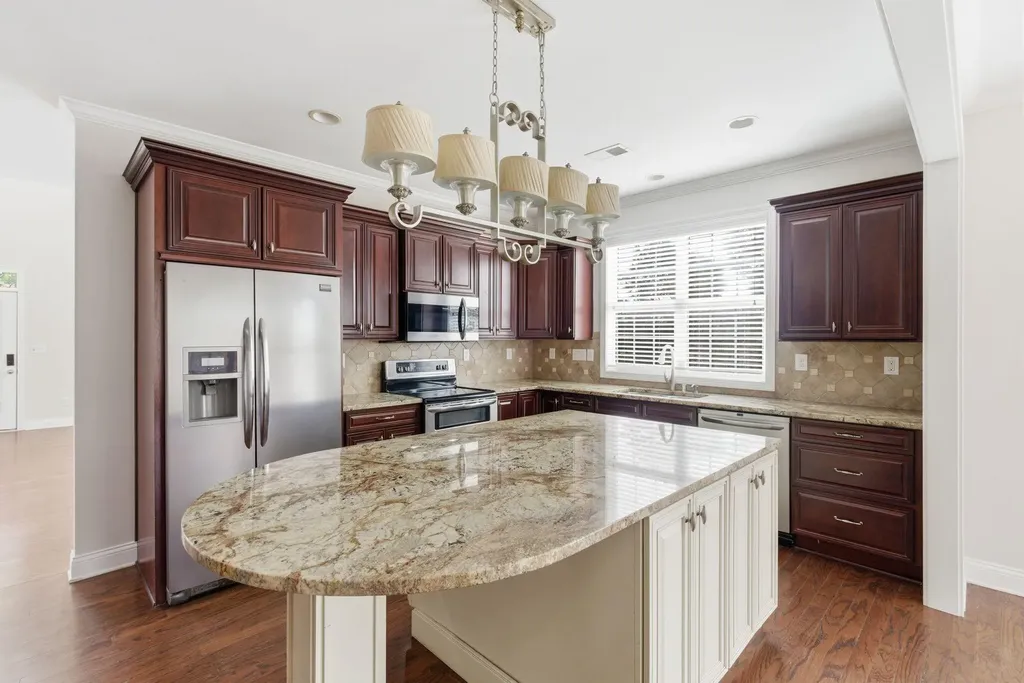3301 Beacon Street Lexington KY 40513
