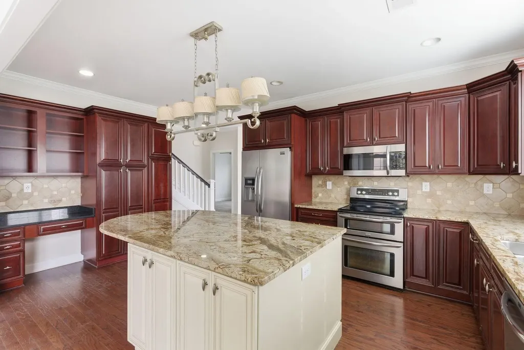 3301 Beacon Street Lexington KY 40513