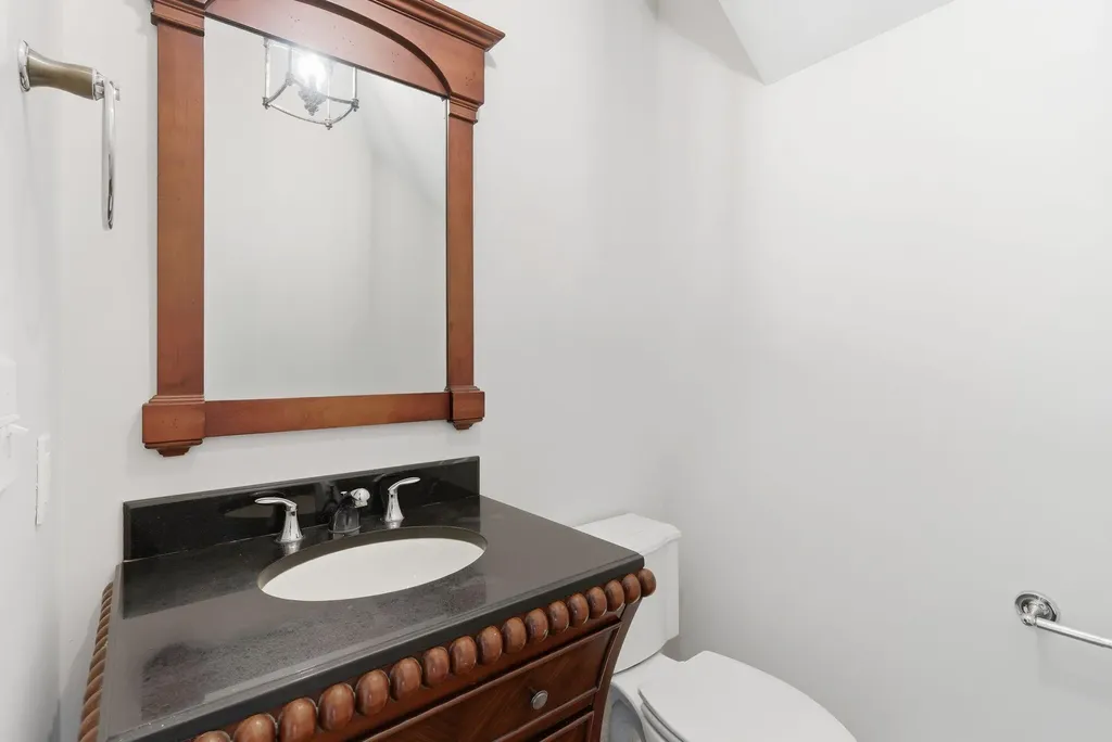 3301 Beacon Street Lexington KY 40513