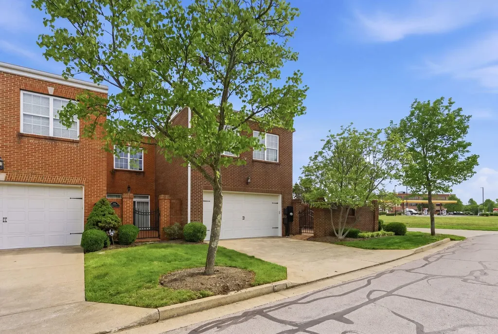 3301 Beacon Street Lexington KY 40513