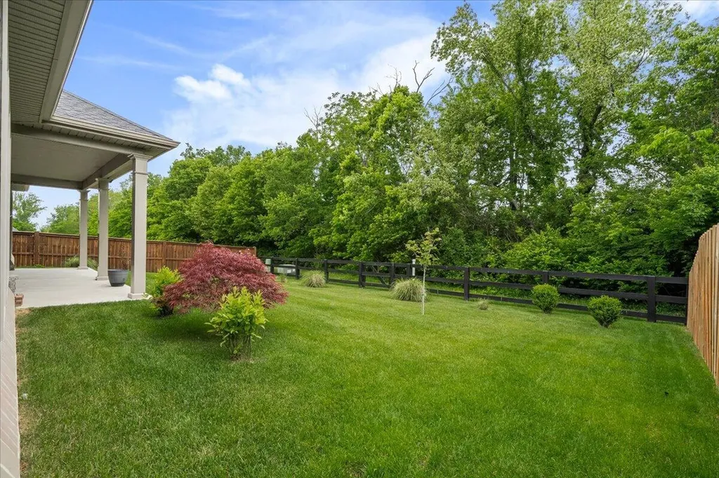1924 Cattle Path Lexington KY 40509