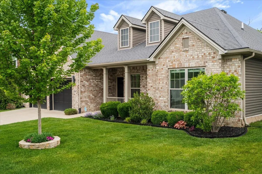 1924 Cattle Path Lexington KY 40509
