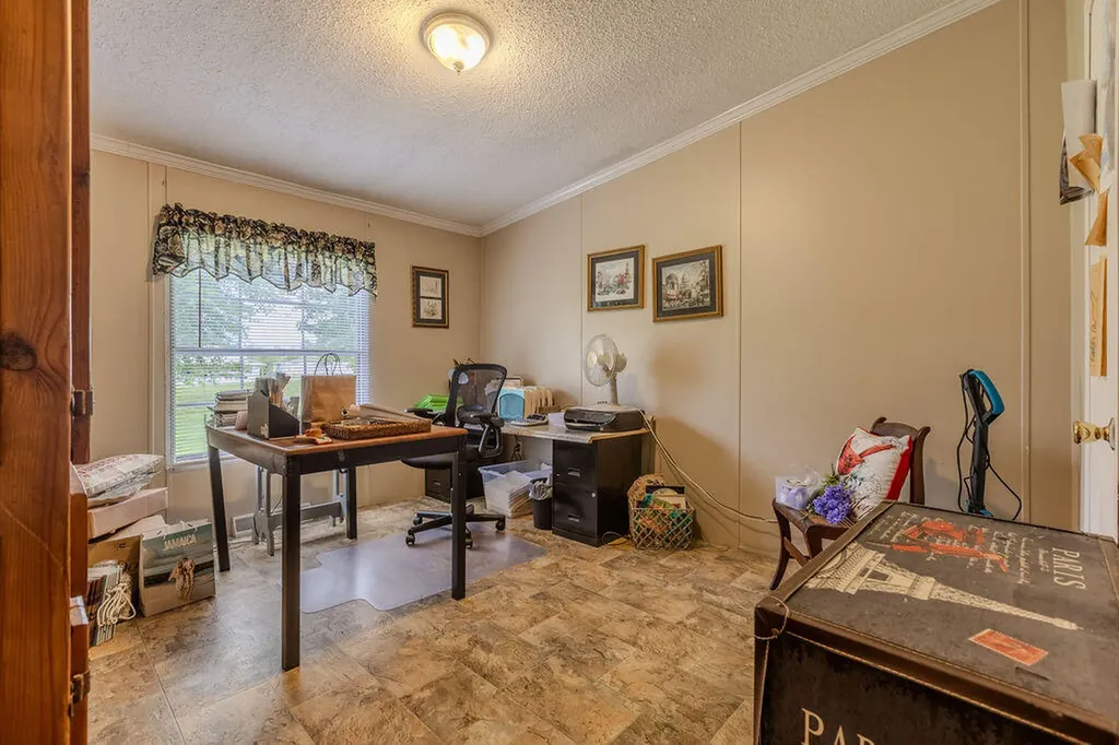 5141 Oakley - Pebble Road Owingsville KY 40360